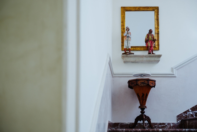 Imagen de los interiores del Hotel Villa Taormina. Foto 13