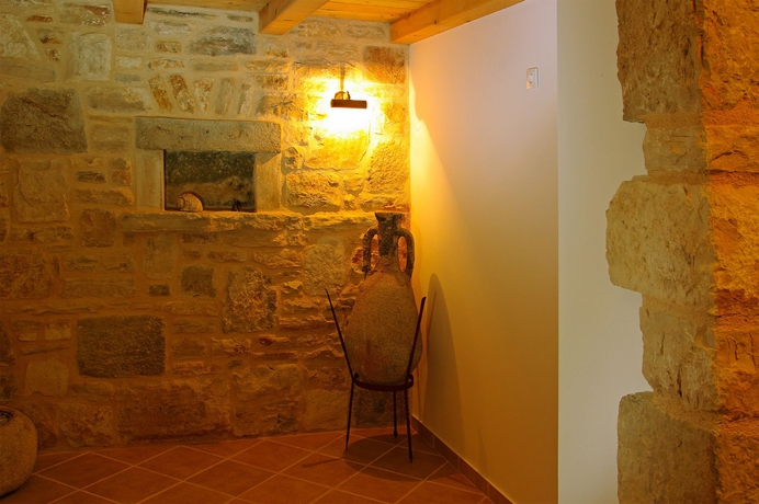 Imagen de los interiores del Hotel Villa Telenta. Foto 15