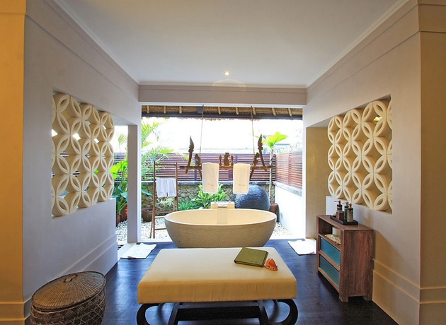 Imagen de la piscina del Hotel Villa Teresa Bali. Foto 15