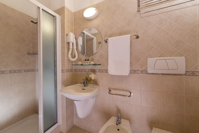Imagen de la habitación del Hotel Villa Teresa, Castel Giubileo. Foto 3