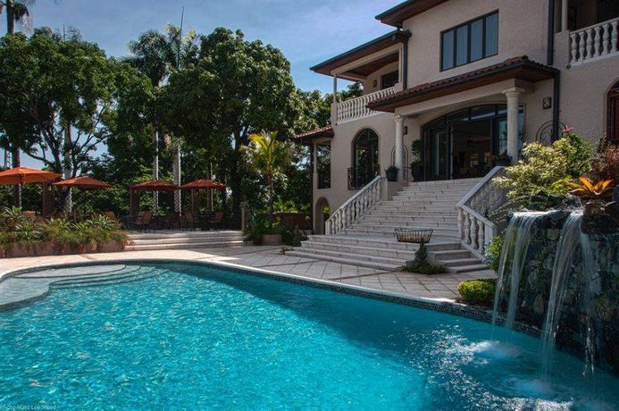 Imagen de los exteriores del Hotel Villa Th&eacute;r&egrave;se. Foto 10