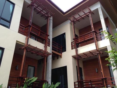 Imagen general del Hotel Villa Thiwa, Ban Soon Mai. Foto 5