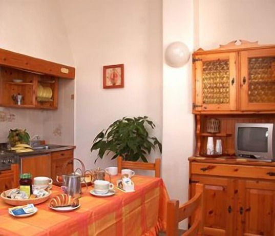 Imagen de la habitación del Hotel Villa Tina, Forio. Foto 11