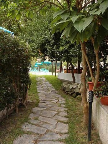 Imagen general del Hotel Villa Tina, Forio. Foto 1