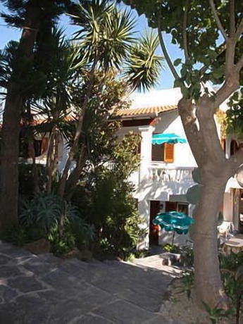 Imagen general del Hotel Villa Tina, Forio. Foto 5