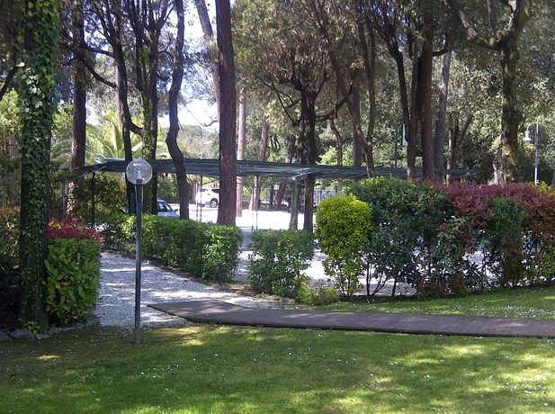 Imagen de los exteriores del Hotel Villa Tiziana, Pietrasanta. Foto 7