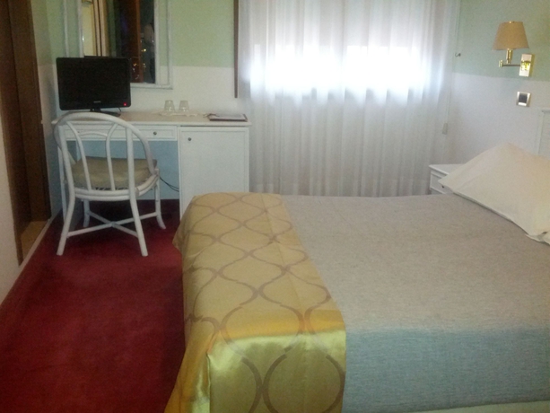 Imagen de la habitación del Hotel Villa Tiziana, Venecia. Foto 8