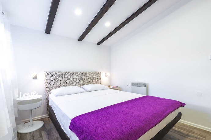 Imagen de la habitación del Hotel Villa Tolja. Foto 18