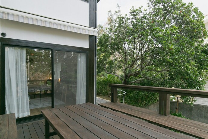 Imagen de la habitación del Hotel Villa Toma East. Foto 30