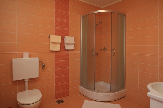 Imagen de la habitación del Hotel Villa Toni. Foto 9