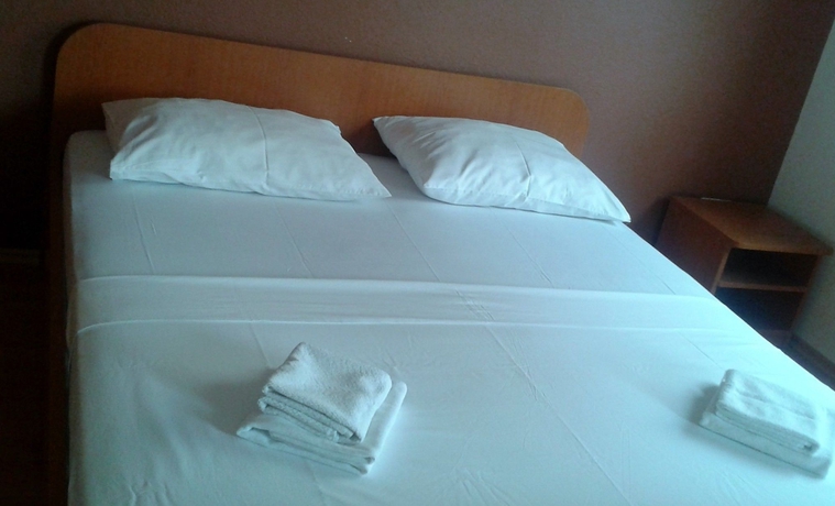 Imagen de la habitación del Hotel Villa Toni. Foto 12