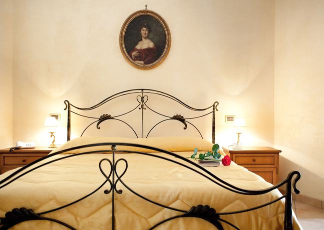 Imagen de la habitación del Hotel Villa Torre Antica. Foto 6