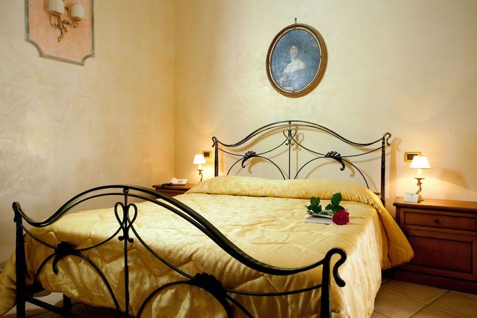 Imagen de la habitación del Hotel Villa Torre Antica. Foto 8