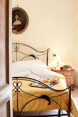Imagen de la habitación del Hotel Villa Torre Antica. Foto 15