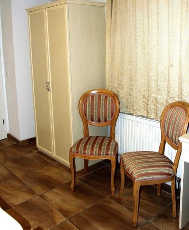 Imagen general del Hotel Villa Toscana, Gersthofen. Foto 5