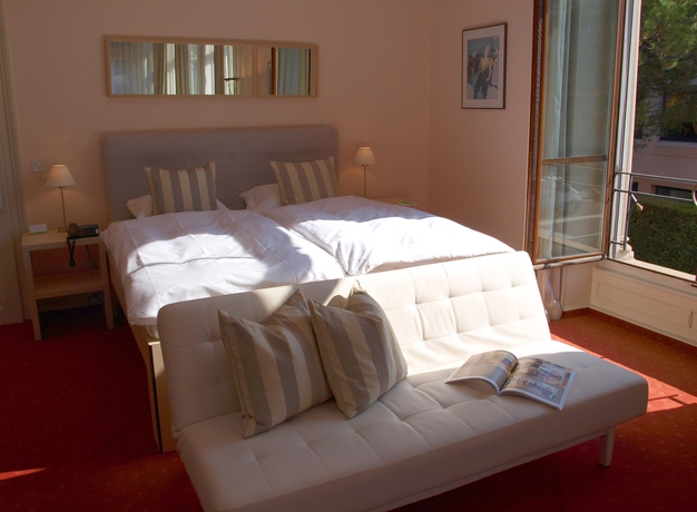 Imagen de la habitación del Hotel Villa Toscane. Foto 3
