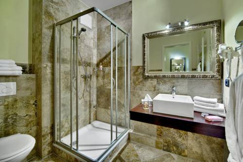 Imagen de la habitación del Hotel Villa Toskana. Foto 13