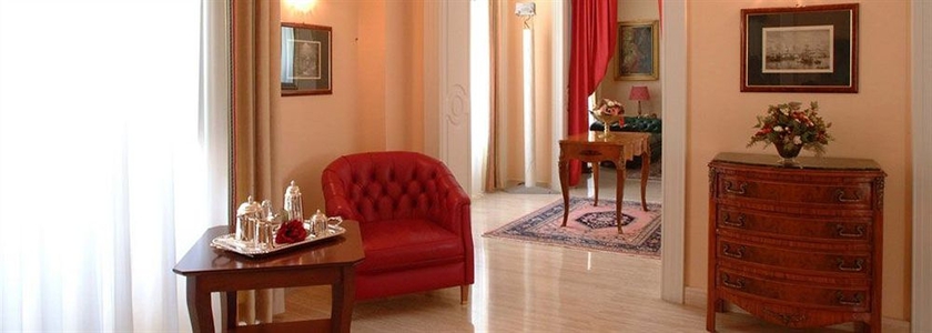 Imagen de los interiores del Hotel Villa Traiano. Foto 14