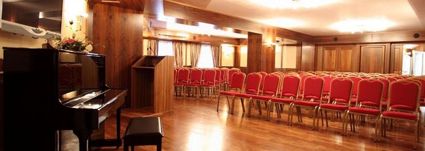 Imagen de los interiores del Hotel Villa Traiano. Foto 16