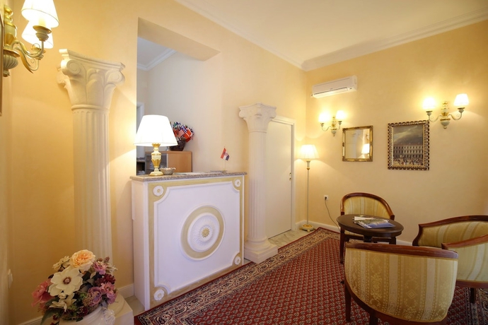 Imagen de los interiores del Hotel Villa Triana. Foto 17