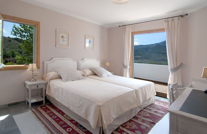 Imagen de la habitación del Hotel Villa Tur&iacute;stica de Laujar de Andarax. Foto 7