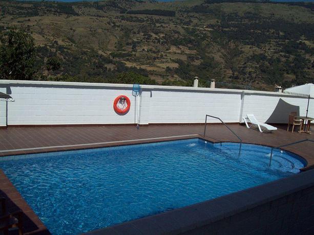 Imagen general del Hotel Villa Turistica De Bubion. Foto 4