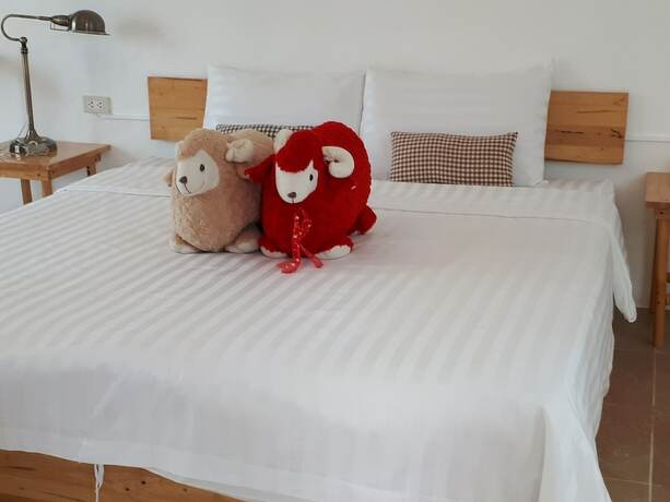 Imagen de la habitación del Hotel Villa Tuscany Country Resort. Foto 20