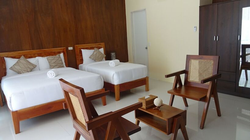 Imagen de la habitación del Hotel Villa Umi Panglao Resort. Foto 34