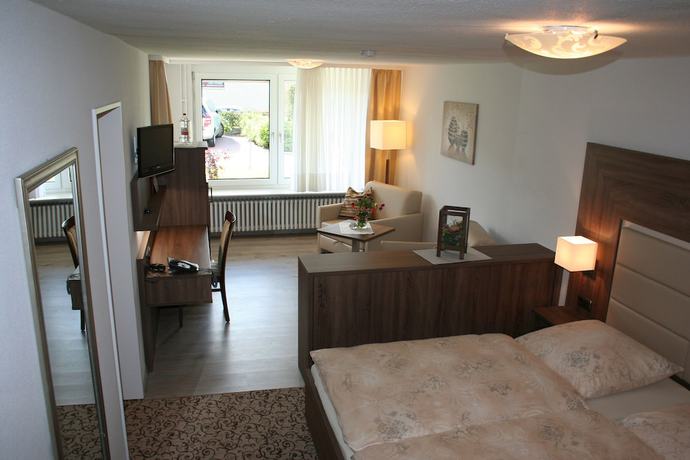 Imagen de la habitación del Hotel Villa Undine. Foto 14