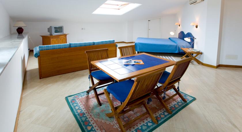 Imagen general del Hotel Villa Undulna - Terme Della Versilia. Foto 3