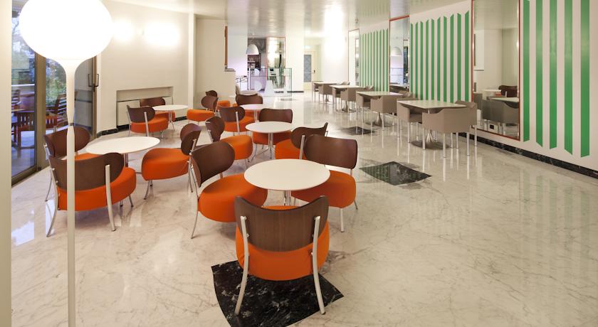 Imagen general del Hotel Villa Undulna - Terme Della Versilia. Foto 4