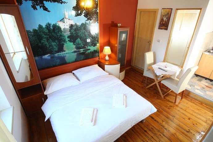 Imagen de la habitación del Hotel Villa Urbi Et Orbi 2. Foto 5