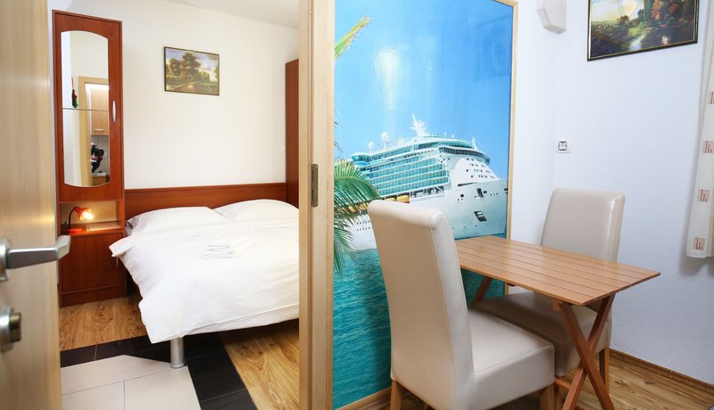 Imagen de la habitación del Hotel Villa Urbi Et Orbi 2. Foto 6