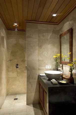Imagen de la habitación del Hotel Villa Vajra. Foto 1