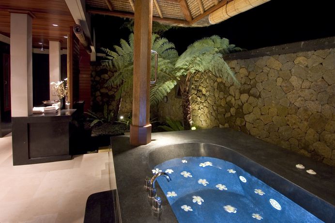 Imagen de la habitación del Hotel Villa Vajra. Foto 4
