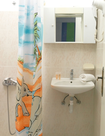 Imagen de la habitación del Hotel Villa Valvis. Foto 6