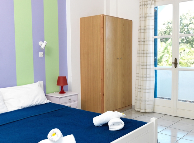 Imagen de la habitación del Hotel Villa Valvis. Foto 8