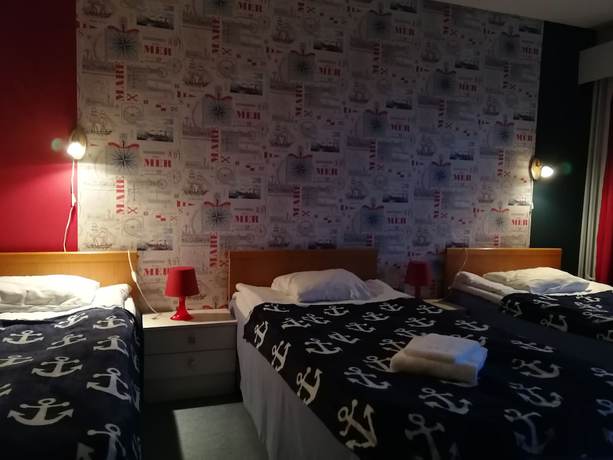 Imagen de la habitación del Hotel Villa Vanessa. Foto 11