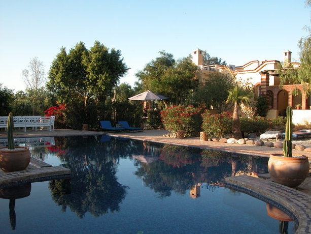Imagen de la piscina del Hotel Villa Vanille. Foto 7