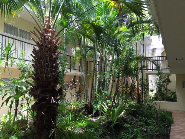 Imagen de los interiores del Hotel Villa Vaucluse Apartments Of Cairns. Foto 5