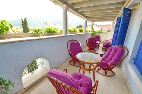 Imagen de la habitación del Hotel Villa Velzon Guesthouse. Foto 6