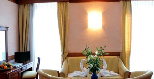 Imagen de la habitación del Hotel Villa Venezia. Foto 9