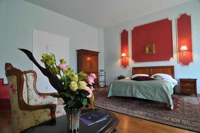 Imagen de la habitación del Hotel Villa Venus Hotel. Foto 4