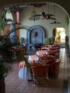 Imagen del bar/restaurante del Hotel Villa Vera Puerto Mio Hotel Marina & Spa. Foto 2