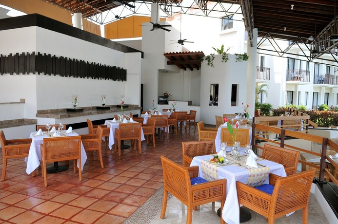 Imagen del bar/restaurante del Hotel Villa Vera Puerto Vallarta. Foto 2