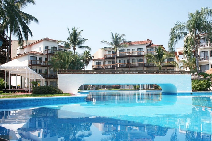 Imagen de la piscina del Hotel Villa Vera Puerto Vallarta. Foto 7