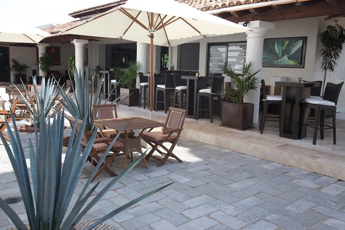 Imagen del bar/restaurante del Hotel Villa Vera Puerto Vallarta. Foto 3