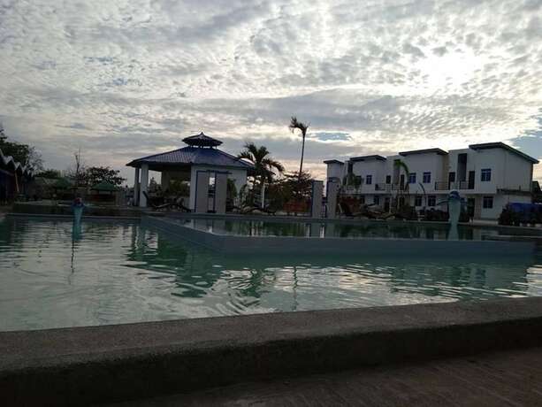 Imagen de los exteriores del Hotel Villa Veronica Resort. Foto 11