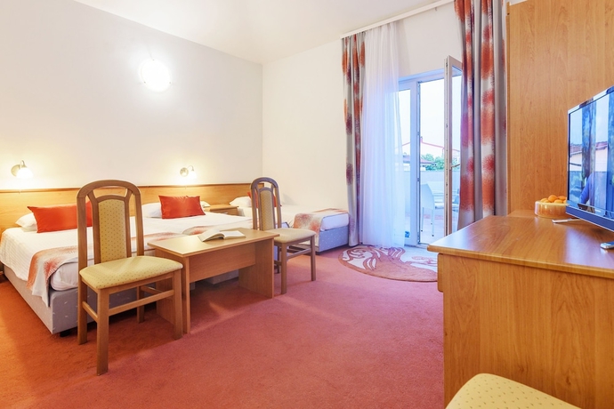 Imagen de la habitación del Hotel Villa Vicko. Foto 4