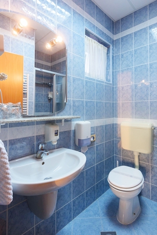 Imagen de la habitación del Hotel Villa Vicko. Foto 7